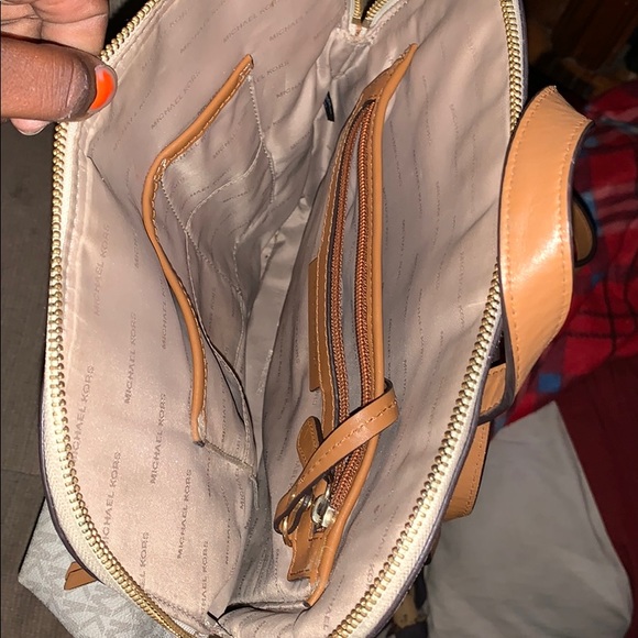 Michael kors bun bag brand new - Picture 5 of 6